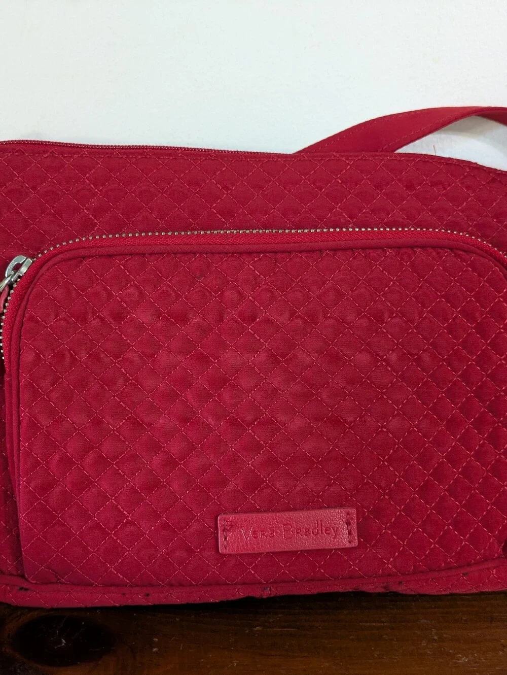 Vera Bradley Red Quilted RFID Little Hipster Crossbody Bag Classy Vibrant Style
